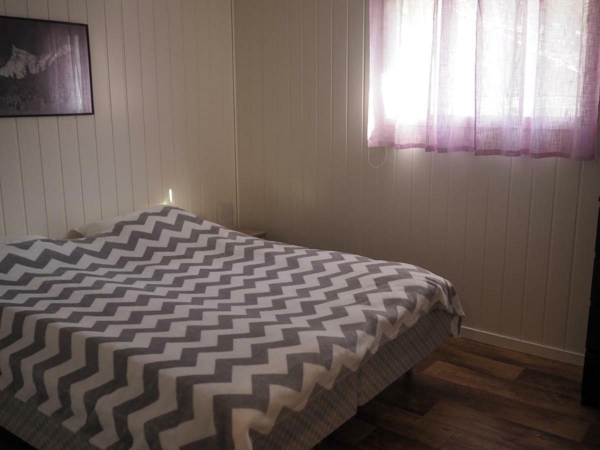 Stryn Stor Og Moderne Leilighet Ngoại thất bức ảnh
